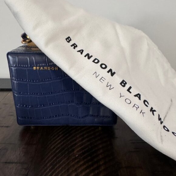 Brandon Blackwood Mini Kendrick Trunk Croc Leather Navy Blue - Picture 6 of 7